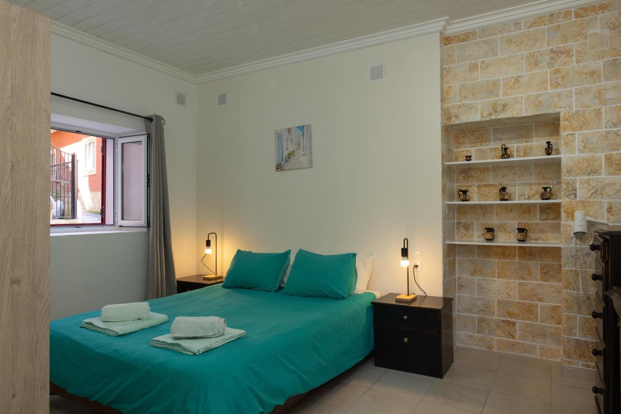 The Village Cottage - Benitses เวนิทเซส ภายนอก รูปภาพ