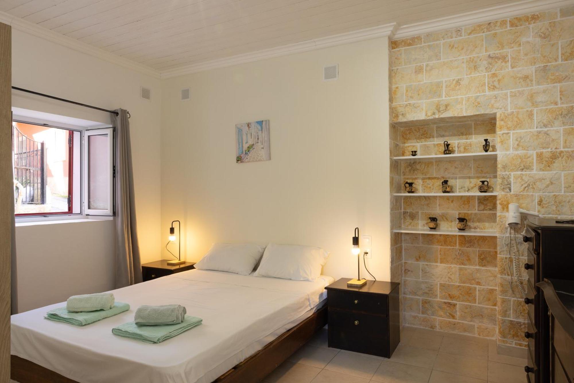 The Village Cottage - Benitses เวนิทเซส ภายนอก รูปภาพ